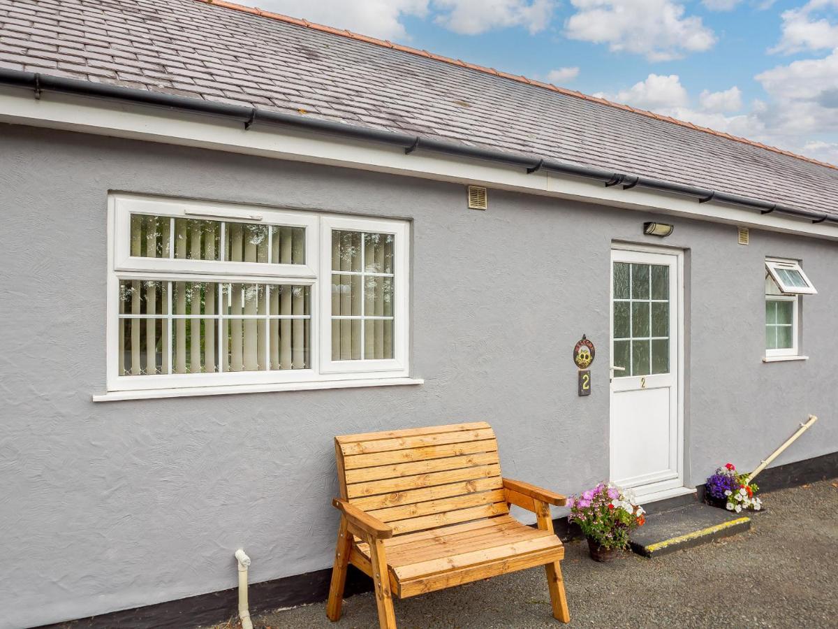 2 Black Horse Cottages Pentraeth エクステリア 写真